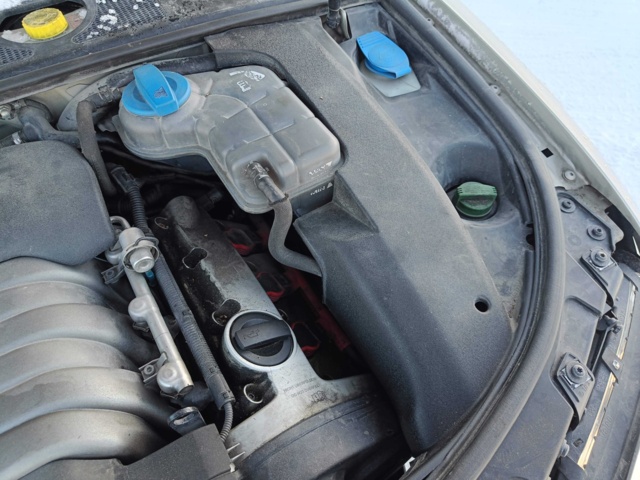 928861-45 Audi A4 Avant 3.0 V6 quattro -2001