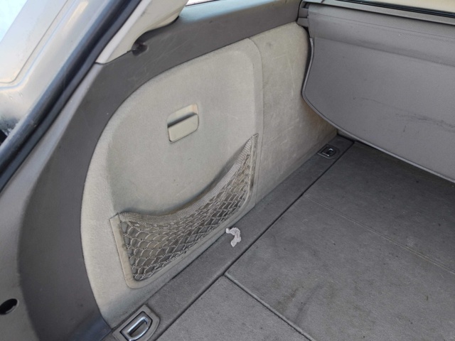 928861-56 Audi A4 Avant 3.0 V6 quattro -2001
