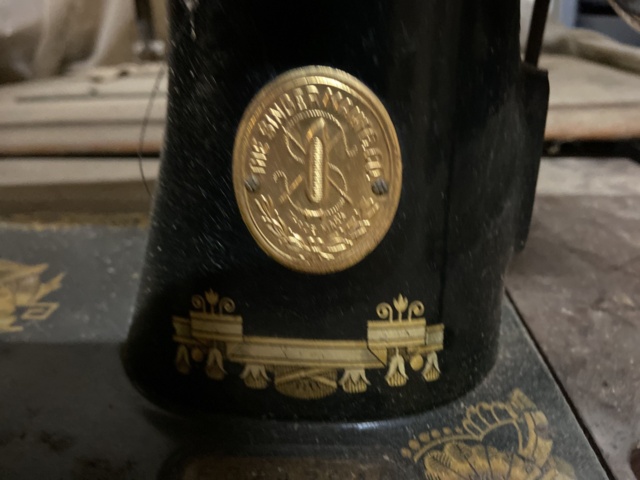 980347-4 Symaskiner Singer, 2 stycken