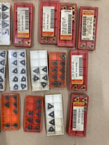 993748-4 Sortiment med vändskär SECO, Sandvik