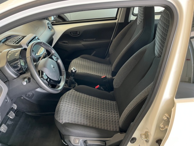 994150-10 Peugeot 108 5-door 1.0 VTi - 2021