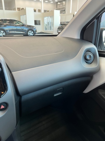 994150-13 Peugeot 108 5-door 1.0 VTi - 2021