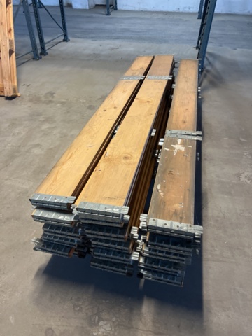 980365-2 Pallets, approx. 45 pieces and 24 pallet collars