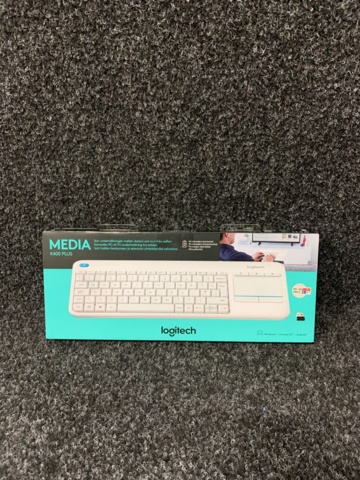 993951-3 Keyboard Logitech K400 Plus White