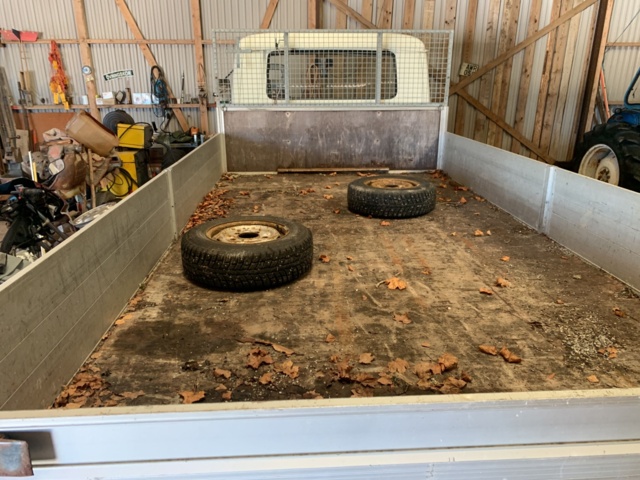 989144-57 Volkswagen LT Chassis Cab 31 2.4 - 1990