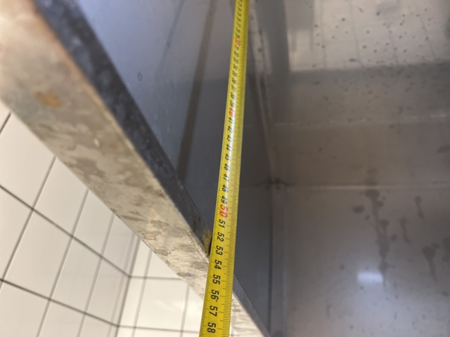 923192-21 Washroom - Wexiö WD8, input and output benches