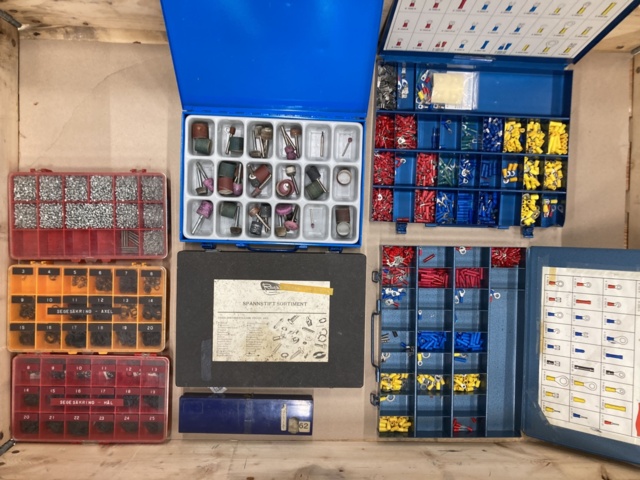 Assortment boxes - PS Auction - We value the future - Largest in net ...