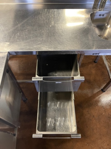 897686-5 Stainless work/sink in an angle with 3 cupboards, 2 drawers and thermostatic mixer