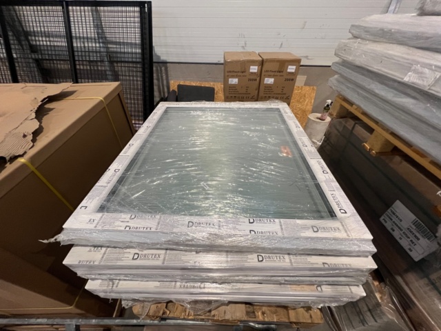 995041-1 5st PVC fönster 980x1180, fast