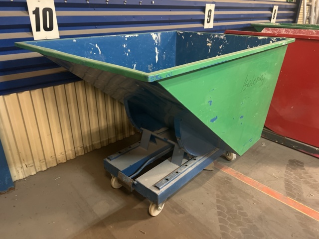 985180-4 Dump container