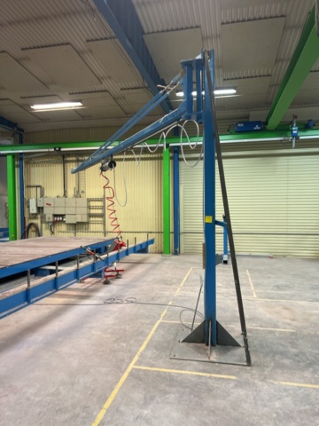 985268-1 Column crane