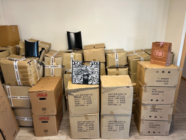 953418-2 Parti Presentkartong planoval svart m.m (ca4750st)