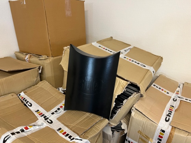 953418-6 Parti Presentkartong planoval svart m.m (ca4750st)