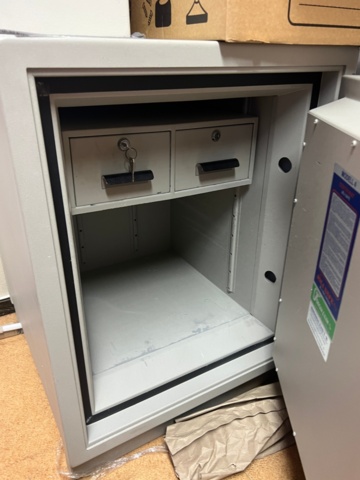 985134-4 Safe Joli Safe 4