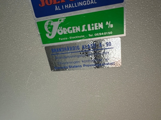 985134-5 Safe Joli Safe 4