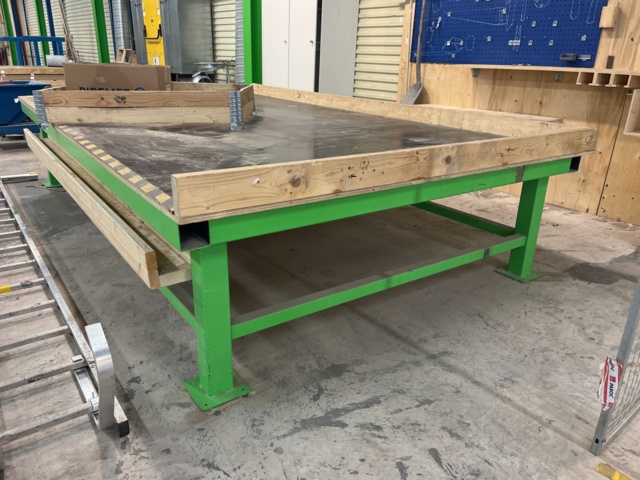 985273-3 Workbench