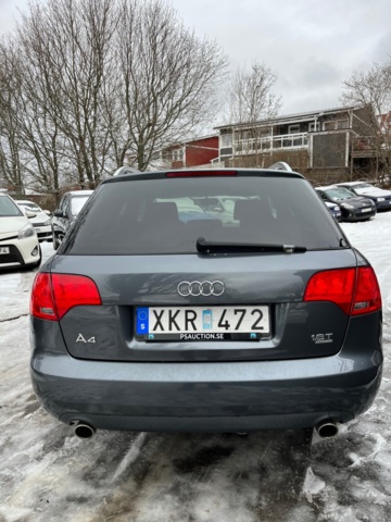 988385-6 Audi A4 Avant 1.8 T quattro -06