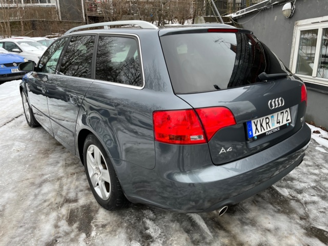 988385-7 Audi A4 Avant 1.8 T quattro -06
