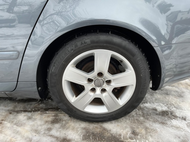 988385-18 Audi A4 Avant 1.8 T quattro -06