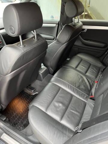 988385-25 Audi A4 Avant 1.8 T quattro -06