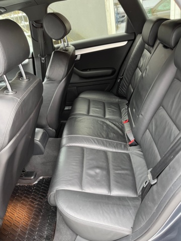 988385-26 Audi A4 Avant 1.8 T quattro -06