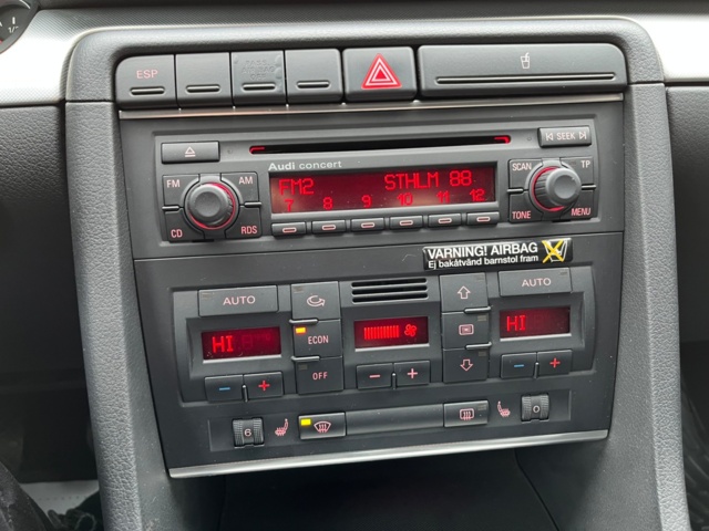 988385-39 Audi A4 Avant 1.8 T quattro -06