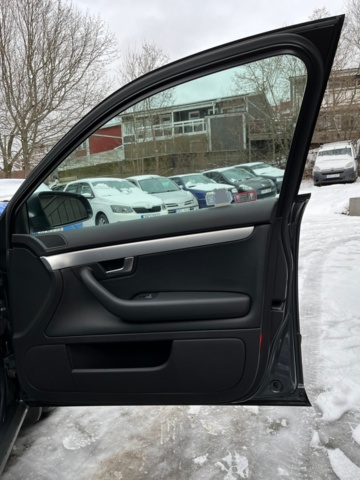 988385-40 Audi A4 Avant 1.8 T quattro -06