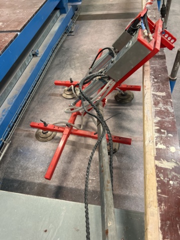 985268-8 Column crane