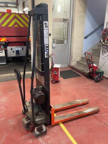 984243-2 Rail stacker Rapid