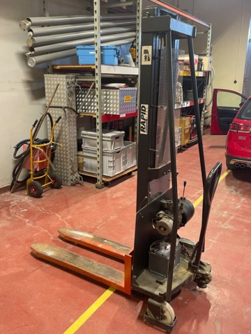 984243-3 Rail stacker Rapid