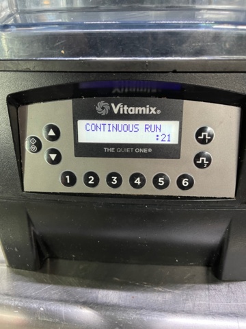 897710-3 Vitamixer "The Quiet One" from 2019. Tested, works well