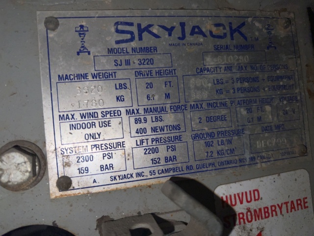 985290-7 Scissor lift SkyJack SJ III - 3220 -1999