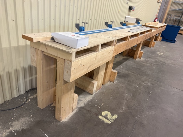 985299-5 Saw bench, cutting rail, work stands and building center