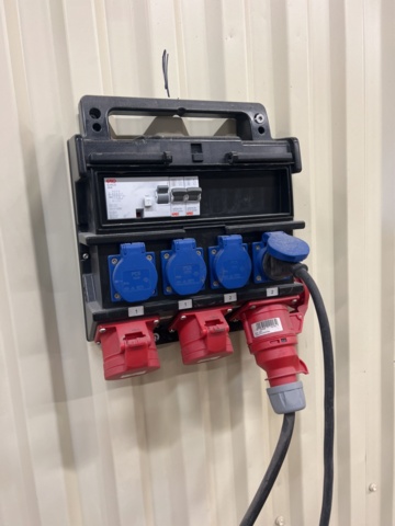 985299-6 Saw bench, cutting rail, work stands and building center