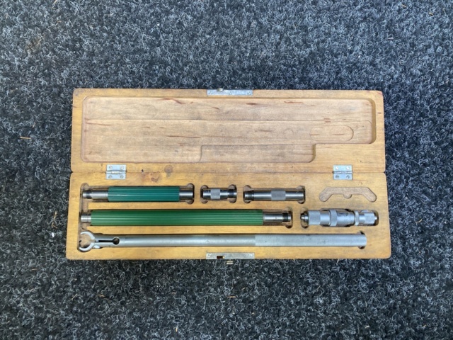 995145-1 Micrometer caliper CEJ 130A