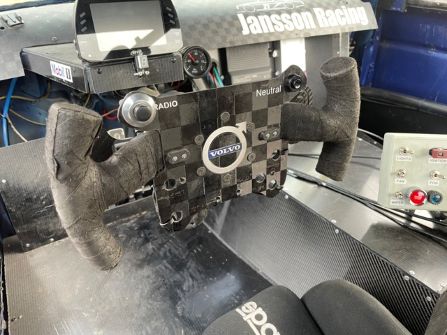 991230-50 Racing car Volvo 240 T5