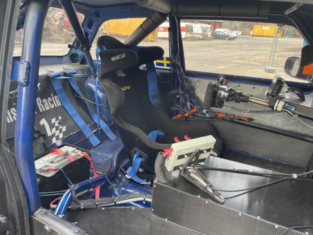 991230-55 Racing car Volvo 240 T5