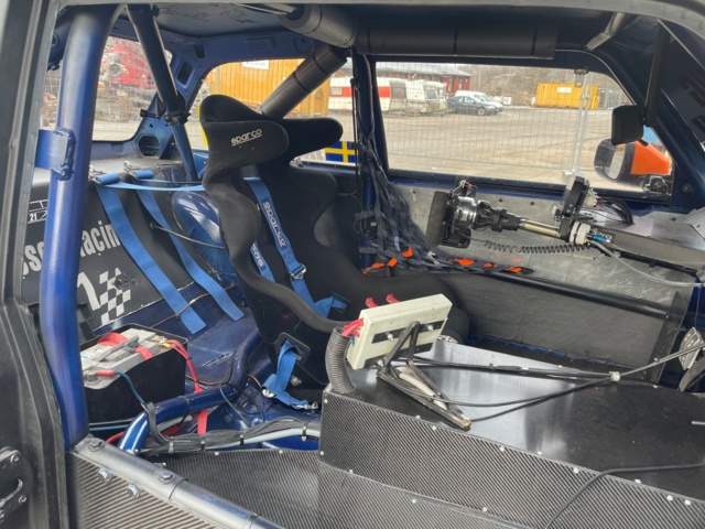 991230-57 Racing car Volvo 240 T5