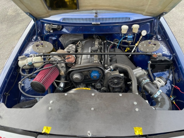 991230-66 Racing car Volvo 240 T5