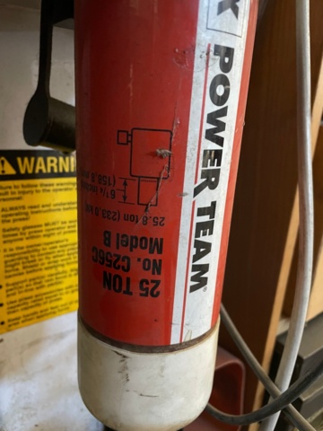 991232-3 Hydraulic Press SPX Power Team, capacity 25 tons