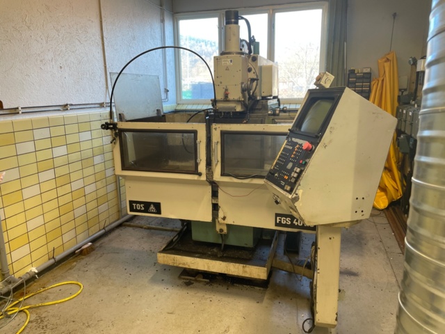 991235-3 Mill Tos FGS 40 NC BT50 1800rpm - 1985