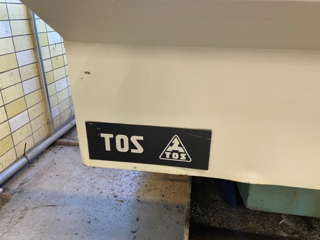 991235-4 Mill Tos FGS 40 NC BT50 1800rpm - 1985