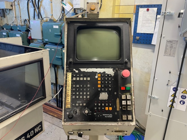 991235-6 Mill Tos FGS 40 NC BT50 1800rpm - 1985