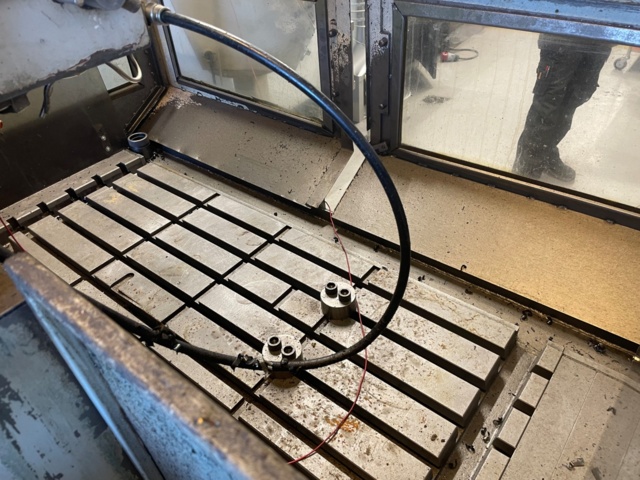 991235-12 Mill Tos FGS 40 NC BT50 1800rpm - 1985