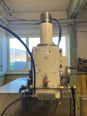 991235-27 Mill Tos FGS 40 NC BT50 1800rpm - 1985