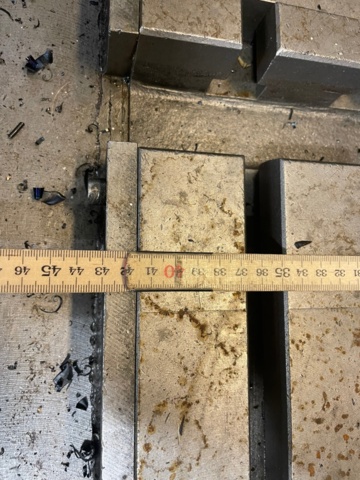 991235-30 Mill Tos FGS 40 NC BT50 1800rpm - 1985