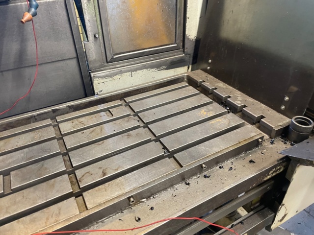 991235-35 Mill Tos FGS 40 NC BT50 1800rpm - 1985