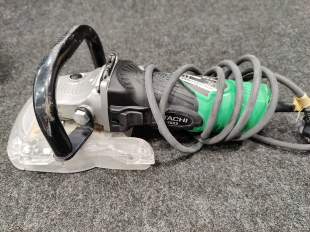 995776-2 Concrete grinder Hitachi G13SB3