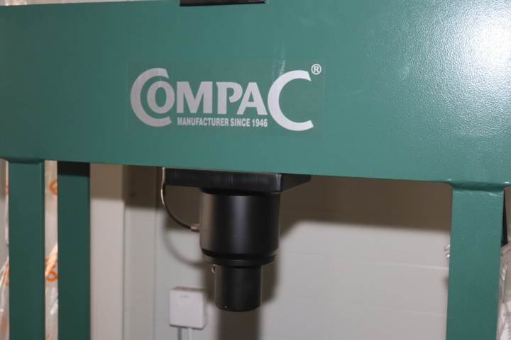 996899-4 Workshop press Compac FP20 G6 -2021, 20 tons