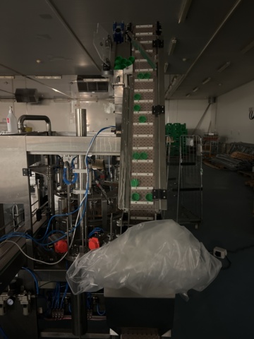 980892-7 Automatic filling machine Tessa